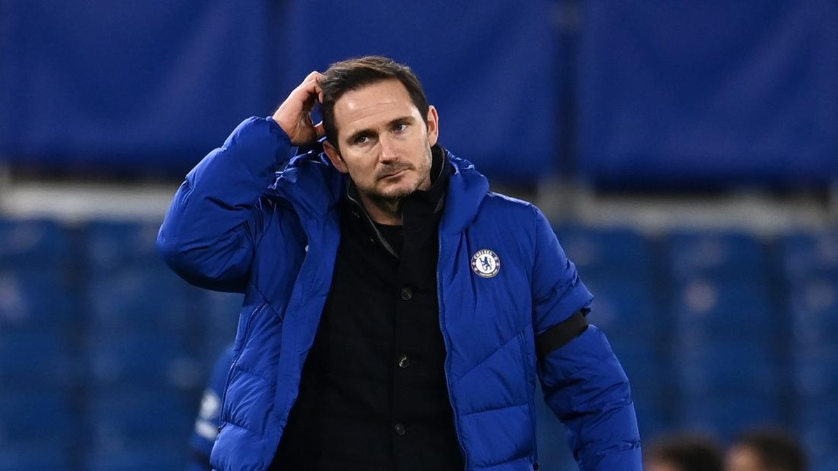 Frank Lampard disebut dalam tekanan besar usai Chelsea kalah 1-3 dari Manchester City. (Foto: Getty Images/Pool)