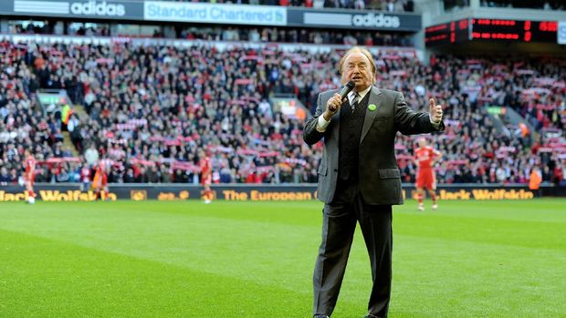 LIVERPOOL, ENGLAND - OCTOBER 24:  Gerry Marsden sings prior to the Barclays Premier League match between Liverpool and Blackburn Rovers at Anfield on October 24, 2010 in Liverpool, England.  (Photo by Michael Regan/Getty Images)