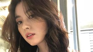 8 Potret Cantik Han Hyo Joo, Pemain Drakor Happiness Saat Pemotretan