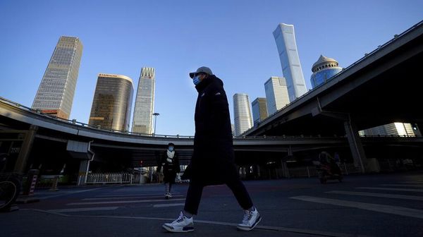 Jelang Libur Imlek, China Desak Warganya Tidak Mudik