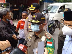 Satpol PP Medan Nilai Kerumunan di Luar Lokasi Ceramah UAS Langgar Prokes