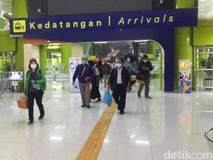 Usai Libur Tahun Baru, 14.772 Penumpang KA Jarak Jauh Tiba di Jakarta Usai Libur Tahun Baru, 14.772 Penumpang KA Jarak Jauh Tiba di Jakarta
