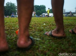 Beberapa tim memperbolehkan pemainnya untuk ikut dalam pertandingan seperti ini guna menjaga kebugaran para pemain.