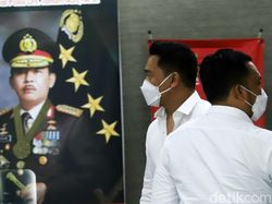 Penampilan Nobu Saat Diperiksa Soal Video Syur di Polda Metro