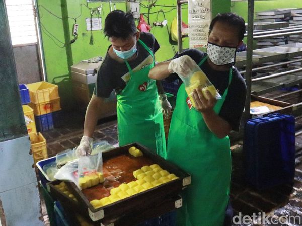 Perajin Tahu di Bandung Terpaksa Naikan Harga