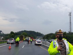 Petaka Laka di Tol Semarang yang Merenggut Nyawa Chacha Eks Trio Macan