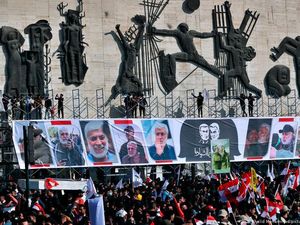 Tuntut Balas Dendam, Warga Irak Peringati 1 Tahun Pembunuhan Jenderal Iran Tuntut Balas Dendam, Warga Irak Peringati 1 Tahun Pembunuhan Jenderal Iran