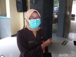 Di Jatim, Petugas Pelayanan Kesehatan dan Publik Diprioritaskan Divaksin COVID-19