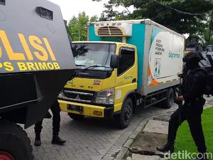 Gelombang Pertama, Jawa Timur Dapat Jatah Vaksin 77.760 Dosis