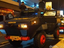 Vaksin Covid-19 Menyeberang ke Bali dengan Kapal Khusus