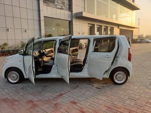 Wow! Karimun Wagon R Bergaya Limusin