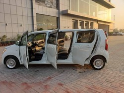 Wow! Karimun Wagon R Bergaya Limusin