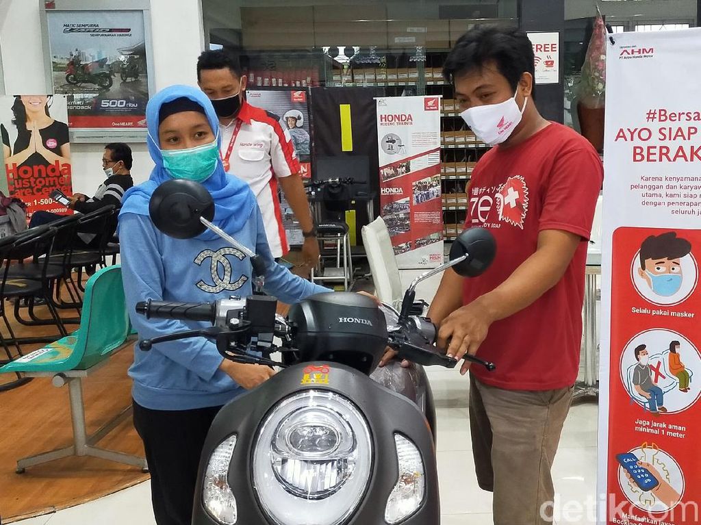 Pasutri di Banyuwangi Beli Motor Pakai Uang Koin Setelah 2 Tahun Nabung Pasutri di Banyuwangi Beli Motor Pakai Uang Koin Setelah 2 Tahun Nabung
