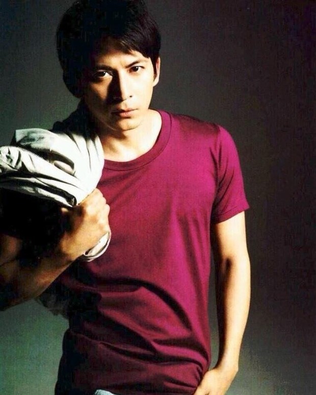 junichi okada v6