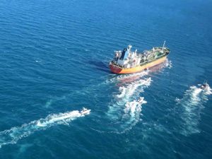 2 ABK WNI Ditahan, KBRI Teheran Layangkan Nota Diplomatik ke Kemlu Iran 2 ABK WNI Ditahan, KBRI Teheran Layangkan Nota Diplomatik ke Kemlu Iran