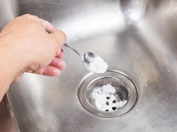 7 Area yang Bisa Dibersihkan Pakai Baking Soda