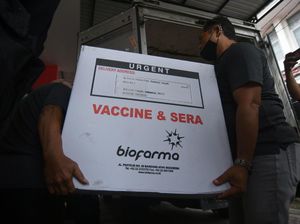 Seremoni Pengiriman Vaksin Corona Disorot di Medsos, Ini Komentar Bio Farma