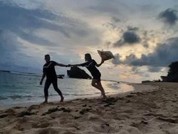 Pantai Romantis Itu Bernama Ngandong