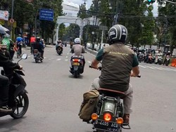 Begini Cerita Saksi Saat Ridwan Kamil Nyaris Ditabrak Pemotor di Bandung