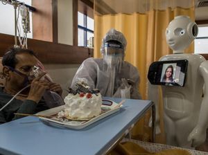 Robot ini Bantu Tangani Pasien Corona di India Robot ini Bantu Tangani Pasien Corona di India