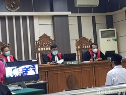 Dirut PDAM Kudus Dituntut 4 Tahun Bui Kasus Suap Pengangkatan Pegawai