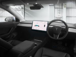 Fitur Autopilot Sebabkan 1.000 Kecelakaan, Tesla Tarik 2 Juta Mobil Listrik Fitur Autopilot Sebabkan 1.000 Kecelakaan, Tesla Tarik 2 Juta Mobil Listrik