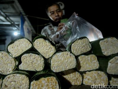 Usai Mogok Produksi, Tempe di Pasar Kramat Jati Laris Manis