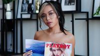 Foto: Model Playboy Pemotretan Bikini di Tengah Salju, Ingin Pecahkan Rekor