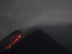 Selama 6 Jam, Gunung Merapi Muntahkan 14 Kali Lava Pijar