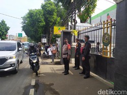 Hari Ketiga Praperadilan Habib Rizieq, Begini Pengamanan di PN Jaksel