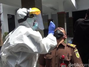 Seorang Anggota Positif COVID-19, Jajaran Kejari Purwakarta Diswab Test Seorang Anggota Positif COVID-19, Jajaran Kejari Purwakarta Diswab Test