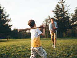 Sering Dikira Sama, Ternyata Ini 5 Perbedaan Permainan Bola Kasti, Baseball, dan Softball