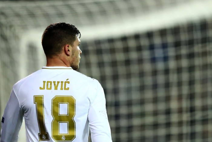 BRUGGE, BELGIUM - DECEMBER 11: Luka Jovic of Real Madrid looks dejected after being substituted during the UEFA Champions League group A match between Club Brugge KV and Real Madrid at Jan Breydel Stadium on December 11, 2019 in Brugge, Belgium. (Photo by Dean Mouhtaropoulos/Getty Images)