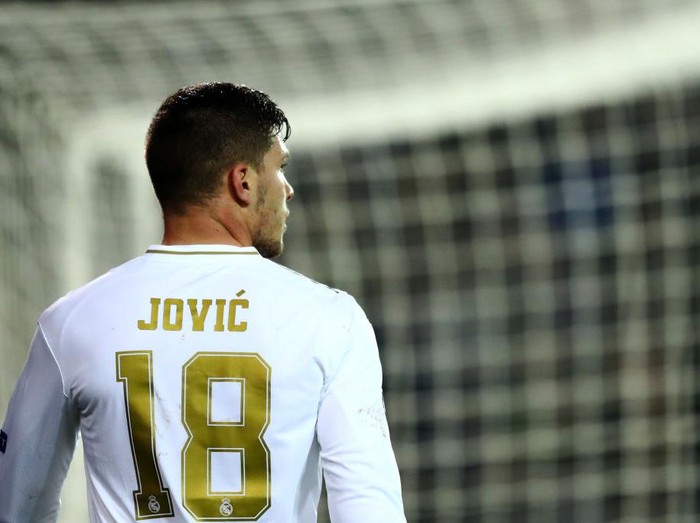 BRUGGE, BELGIUM - DECEMBER 11: Luka Jovic of Real Madrid looks dejected after being substituted during the UEFA Champions League group A match between Club Brugge KV and Real Madrid at Jan Breydel Stadium on December 11, 2019 in Brugge, Belgium. (Photo by Dean Mouhtaropoulos/Getty Images)