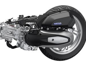 Sama-sama Pakai Mesin Baru eSP+, Tenaga Vario 160 Lebih Kecil dari PCX 160