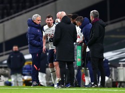 Hojbjerg Ngotot Main dengan Kaki Kayak Gini, Mourinho Geleng-geleng