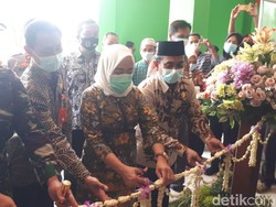 Pasar Modern Banjarejo Diresmikan Bupati Bojonegoro untuk Tingkatkan Ekonomi