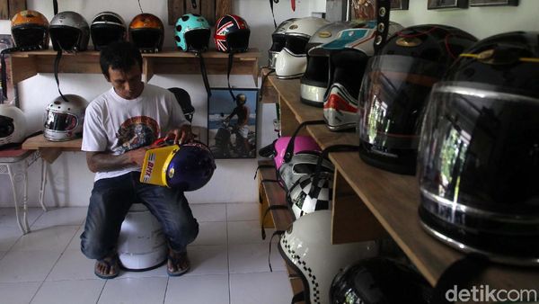 Geliat Produksi Helm Kustom di Yogyakarta