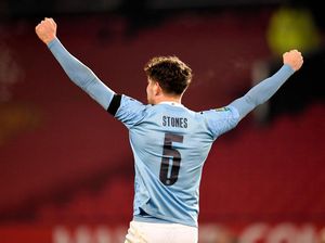 John Stones Terlahir Kembali Saat City Singkirkan MU