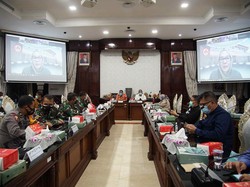 Surabaya Akan Ajukan Keberatan ke Pusat soal Pembatasan Baru