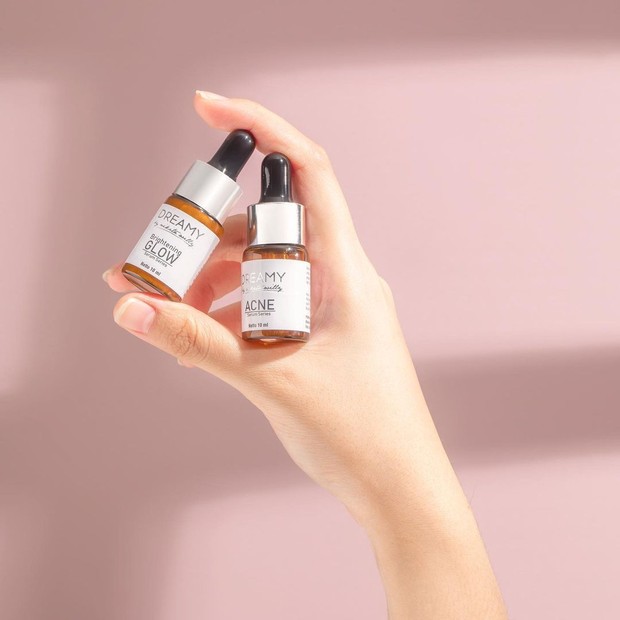 Brand skincare milik Nikita Willy yang bernama Dreamy.