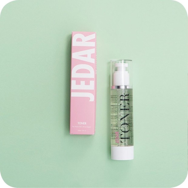 Produk skincare milik Jesica Iskandar yang bernama Jedar Cosmetics.