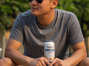 Unggah Foto Lawas saat Jadi Anak Jalanan, Gaya Boy William Disorot Netizen