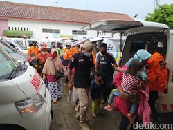 Ratusan Warga Lereng Merapi Magelang Kembali Mengungsi