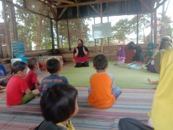 Anak-anak Peserta Deklarasi Tentara Allah Jalani Trauma Healing