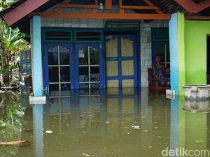 Meski Saringan Air Dibersihkan, Ratusan Rumah di Mojokerto Masih Kebanjiran