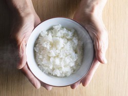 5 Bahaya Diet Tidak Makan Nasi atau Karbohidrat