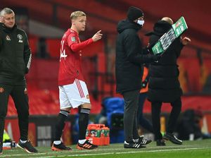 Van de Beek Masih Minim Tampil di MU, Coba deh Gedor Pintu Ole