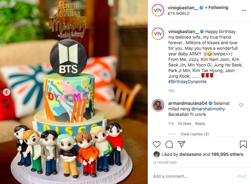 Kue ultah Marsha Timothy dari Vino G. Bastian