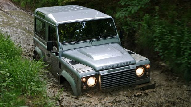 Land Rover Defender